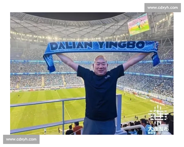 恩怨重逢！梭鱼湾球迷赛前另类 “问候” 前恒大门将霍深坪